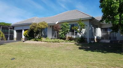 House For Sale in Ridgeworth, Bellville