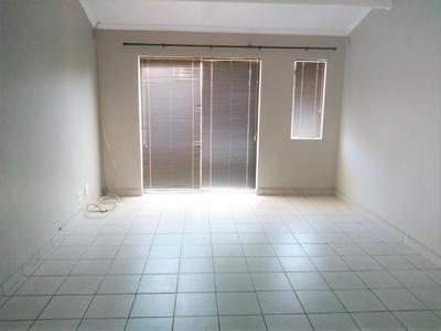 Apartment / Flat For Rent in Oakglen, Bellville
