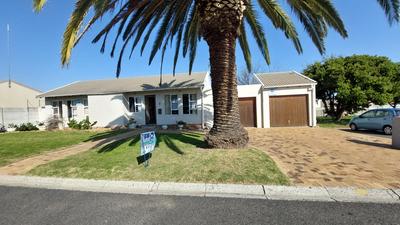 House For Sale in Vredekloof East, Brackenfell